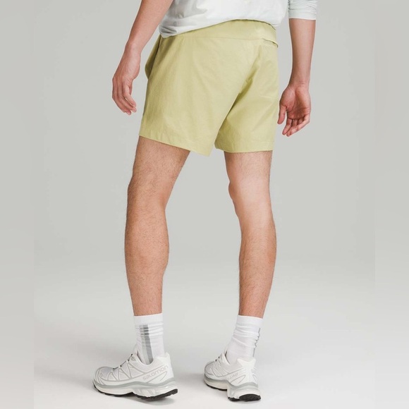 Lululemon Bowline Short 5" Stretch - Picture 2 of 10